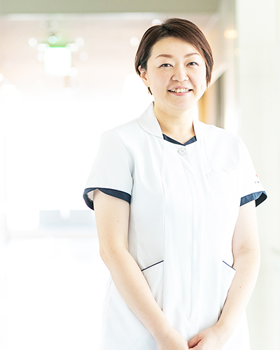 手術看護認定看護師　峯上奈緒子